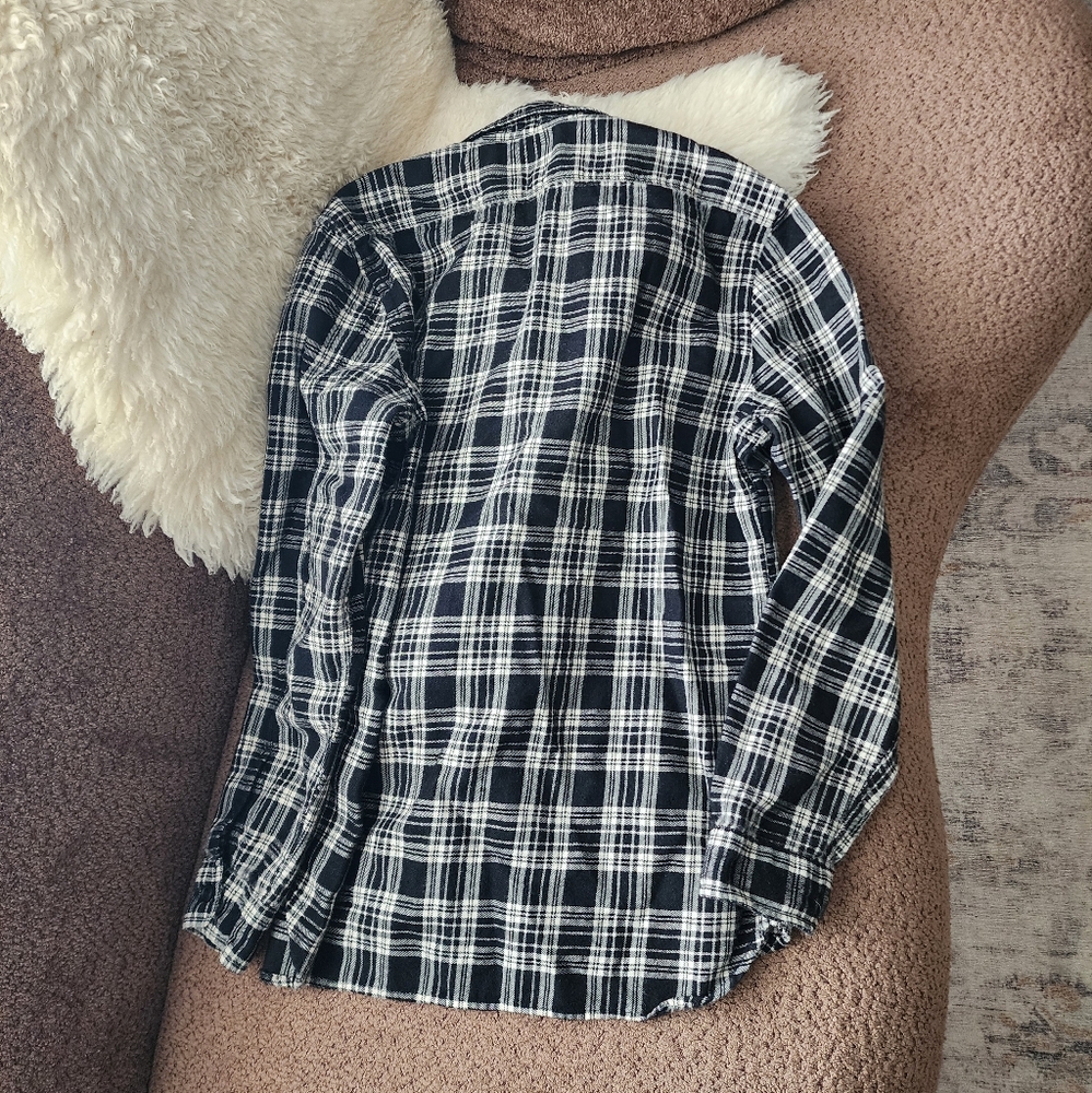 Burberry Wool/Linen Blend Button Down - Picture 4 of 5